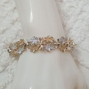 Sarah Coventry Leaf Bracelet
